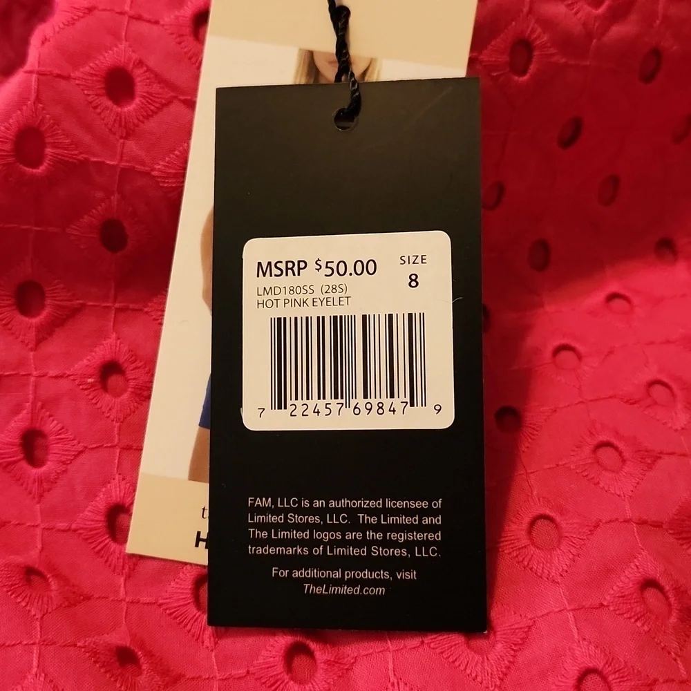 The Limited Hot Pink Eyelet Tailored Short Size 8 - Picture 15 of 15
